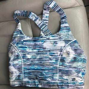 Lululemon sports bra